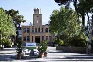 گزارش تصویری دومین رویداد صبح خلاق تهران با سخنرانی استاد محمدرضا عبدالملکیان در مجموعه باغ موزه قصر و در تالار فرخی یزدی برگزار شد