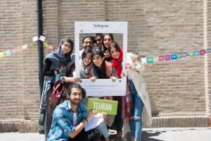 گزارش تصویری دومین رویداد صبح خلاق تهران با سخنرانی استاد محمدرضا عبدالملکیان در مجموعه باغ موزه قصر و در تالار فرخی یزدی برگزار شد