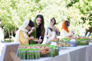 گزارش تصویری دومین رویداد صبح خلاق تهران با سخنرانی استاد محمدرضا عبدالملکیان در مجموعه باغ موزه قصر و در تالار فرخی یزدی برگزار شد