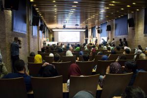 گزارش تصویری دومین رویداد صبح خلاق تهران با سخنرانی استاد محمدرضا عبدالملکیان در مجموعه باغ موزه قصر و در تالار فرخی یزدی برگزار شد