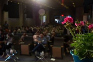 گزارش تصویری دومین رویداد صبح خلاق تهران با سخنرانی استاد محمدرضا عبدالملکیان در مجموعه باغ موزه قصر و در تالار فرخی یزدی برگزار شد