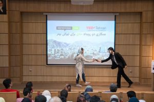 گزارش تصویری سومین رویداد صبح خلاق تهران با سخنرانی لیلا قاسم‌زاده در سالن همایش کانون زبان پارسی بنیاد موقوفات افشار برگزار شد